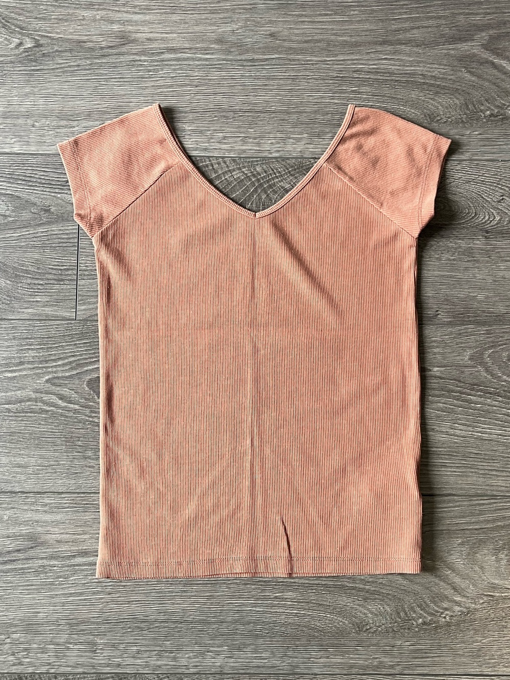 American Eagle Outfitters Ribbed V-Neck Short Sleeve Top - Tan Brown